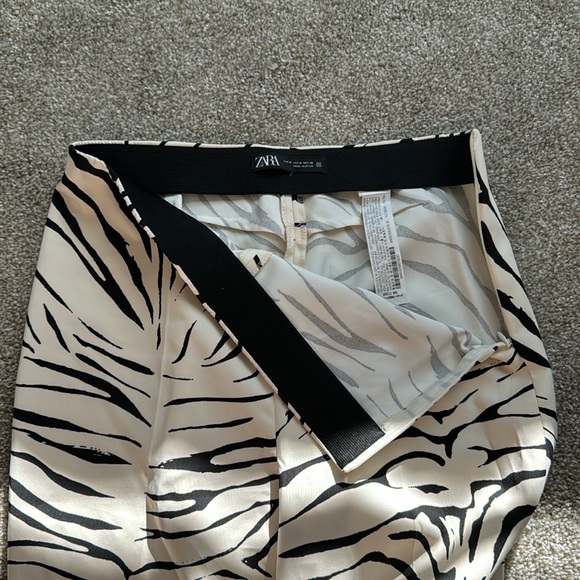 Zara zebra print pants - Picture 4 of 5